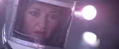 Kate, come here and shut the door. - Horrorplanet