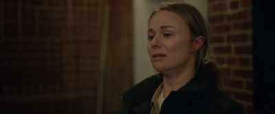 (Kate crying) - Motherly