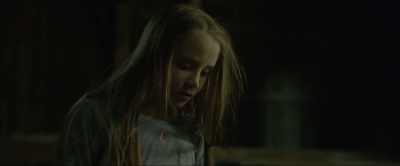 (Kate groaning)
(blood squishing) - Motherly
