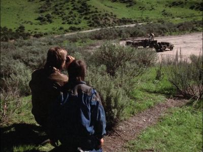 KATE: MacGyver, there's gotta be something we can do. - MacGyver