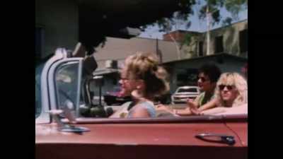 [Kate Pierson]
I just loved The Go-Go's, - Women Who Rock