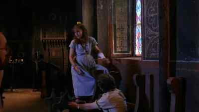 - Katherine, there's
somebody out there. - Lurking Fear