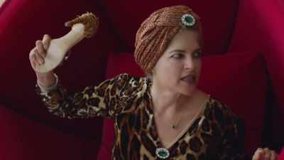 Katherine!
This is your mother! - Introducing, Selma Blair