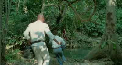 - Kathy, hold on! - Beyond Atlantis