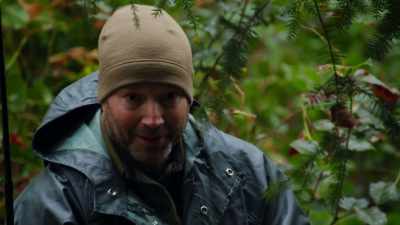 - KATIE: Really?
- (laughs) - Chefs vs Wild