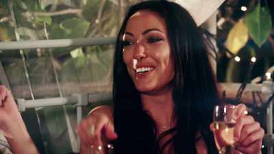 KATIE: Yeah, I told Alex
and he was like‐‐ - Love Island