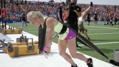 Katrin Davidsdottir battra
le record de la dernière fois. - The Redeemed and the Dominant: Fittest on Earth