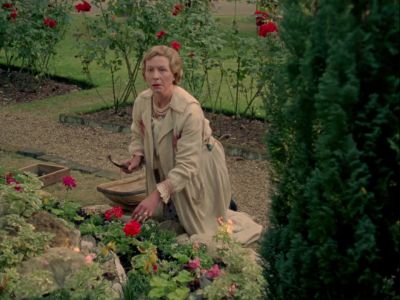 KATRINA:
Aah! Madame! Please! - Agatha Christie's Poirot