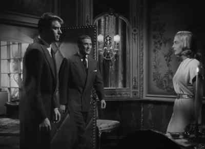 Kay. Miss Lawrence.
This is Frankie Madison. - I Walk Alone