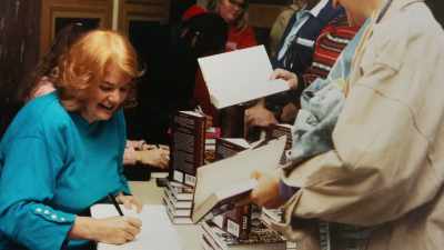 Kaye: More and more people
wanted her to be - Raise Hell: The Life & Times of Molly Ivins