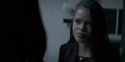-KAYLA MASON?
-MY EX. - Batwoman