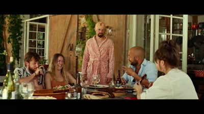 Když rychle dojíte, můžeme v podstatě… - The Awkward Weekend