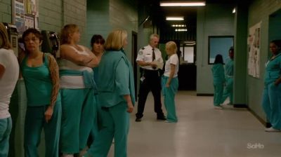 Keep an eye on her. - Wentworth