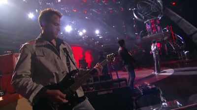 ♪ Keep it coolin', baby - The Show Must Go On: The Queen + Adam Lambert Story