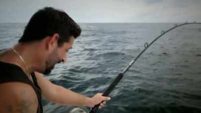 Keep cranking that thing.
[josh pants] - Deadliest Catch: Bloodline
