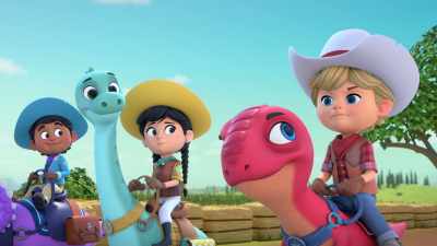 Keep your eyes on the course,
team, and those sneaky Tinhorns. - Dino Ranch