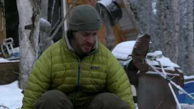 Keep fresh oxygen from
getting in so easily. - Life Below Zero: Next Generation