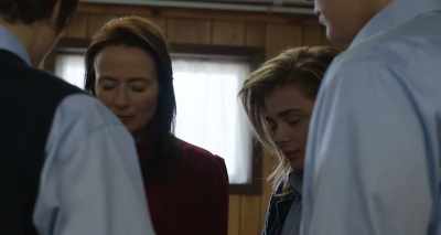 Keep it going. Good! - The Miseducation of Cameron Post