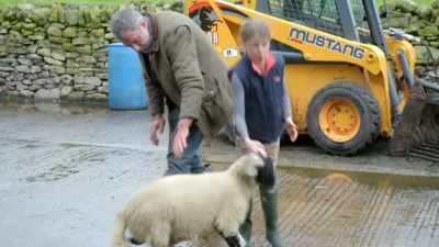 Keep to him, keep to him,
you got him? - Our Yorkshire Farm