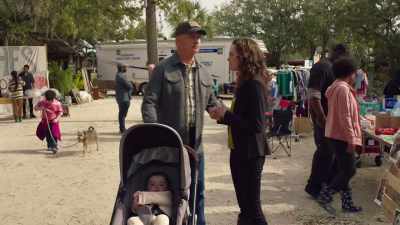 - Keep her moving.
This won't take me long. - Council of Dads