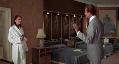 Keep on walking. - The Man with the Golden Gun
