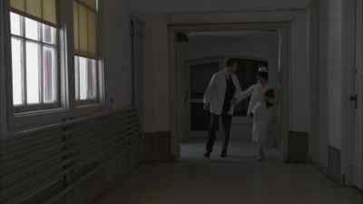 - Keep him steady.
- Watch the corner. - Boardwalk Empire