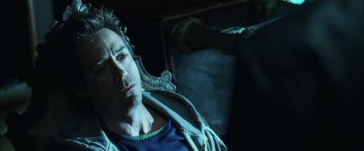 Keep talking Keep talking You wanna know who we are - Kiss Kiss Bang Bang