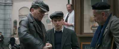 Keep talking, Trsnyek,
the revolution is coming! - The Tobacconist