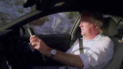 Keep the foot in. Yes. - The Grand Tour
