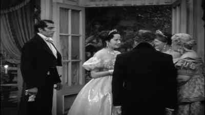 - Keep the nose up.
- Keep the nose up? - Wuthering Heights