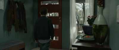 - Keep them back. Minn-Erva?
- Does anybody copy? - The Predator