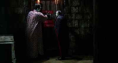 "Keep ye out." - Munster, Go Home!
