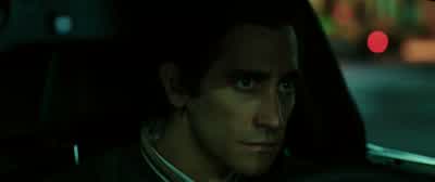 Keep your window down. - Nightcrawler