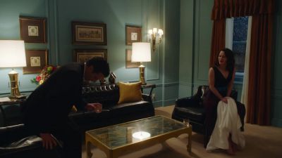 Keeping a safe distance? - The Marvelous Mrs. Maisel