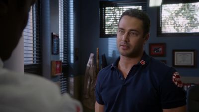Kelly, listen. - Chicago Fire