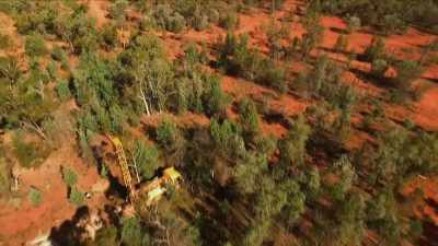Kelly's choice is a lower-lying area, - Outback Opal Hunters