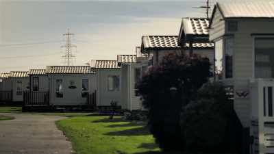 KEMP: In Preston, Gennaro
started to work on fraud scams - Ross Kemp: Mafia and Britain