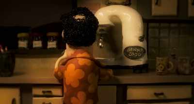 KEN: Spoonful of that.
Hmm, cinnamon! - Memoir of a Snail