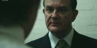 Kenneth Noye, I'm arresting you for
conspiracy to handle stolen goods. - The Gold