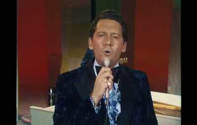 ♪ ...kept me from the cold ♪ - Jerry Lee Lewis: Trouble in Mind