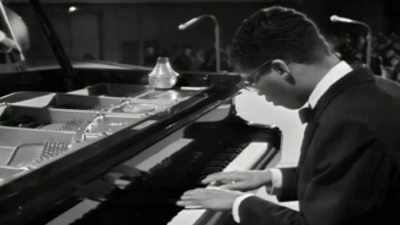 [Kernodle]
He consistently surrounded himself - Miles Davis: Birth of the Cool