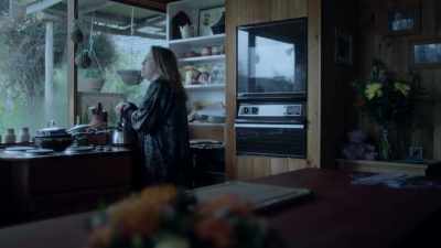 -(KETTLE CLATTERS)
-(BARBARA SIGHS) - The Kettering Incident