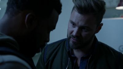 Kev, you know I got your back.
How do you want to play this? - Chicago P.D.
