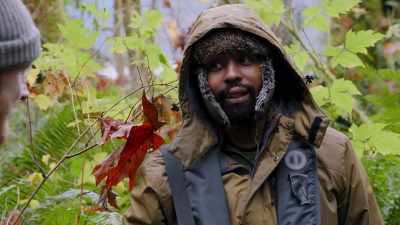 - KEVIN: All right, cool.
- (laughs) - Chefs vs Wild