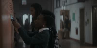 Hey. Y'all need help? - The Chi