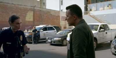 Key questions.
Which officer shouted "gun"? - Bosch: Legacy