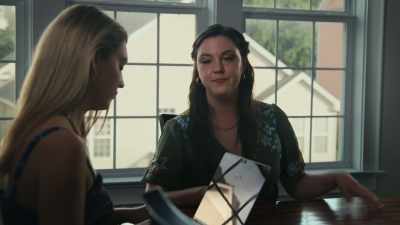 (keyboard keys clacking) - Stepmom from Hell