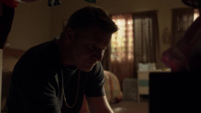 [keypad beeping] - Ray Donovan