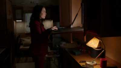 [keys clacking] - Pretty Little Liars: The Perfectionists