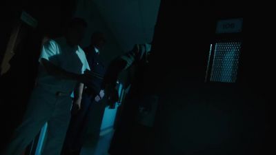 (KEYS JINGLING) - DC's Legends of Tomorrow